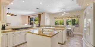 72056 Palm Haven Drive Gallery 36