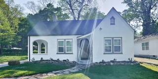 499 Woodlawn Ave NW Gallery 1