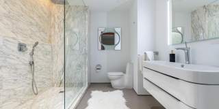 210 W RITTENHOUSE SQUARE Gallery 33