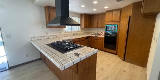 Golf Course- On The Mesa 3 Bedrooms, 2 Bathrooms, New Paint, Gallery 19