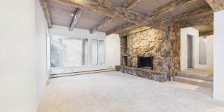 651 S Monarch Street unit: 104 Gallery 5