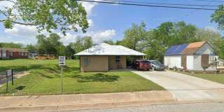 1103 East Alamo Street Gallery 1