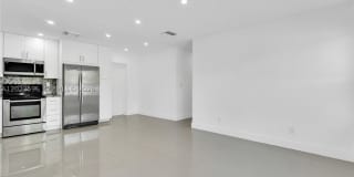 4740 NE 2nd Ter Gallery 6