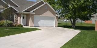4 Bed/3 Bath by Geneva Rd in Provo Gallery 1
