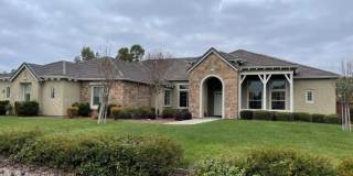Absolutely Gorgeous Home in Desired Elk Grove Gated Community Gallery 1