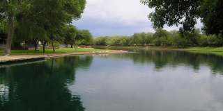 Spacious 2bd/2bath + Den home in gorgeous community (there's a lake!) Gallery 5