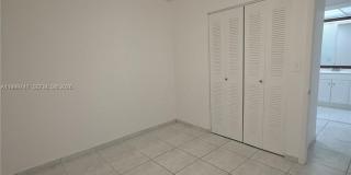 823 NE 199th St Gallery 13