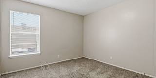 2 Bedroom Townhome with Refrigerated Air Gallery 15