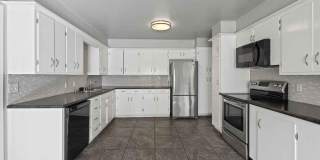 3520 42nd Street Gallery 5