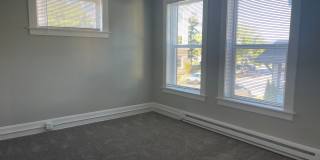 Elegant Renovation! HUGE 1 Bed 1 Bath Available Now! Gallery 53