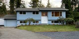 Extremely Spacious 5bd/2bth Split Level Home! Gallery 1