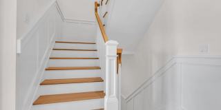 205 Morris Avenue Gallery 39