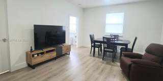 2546 SW 8th St Gallery 1