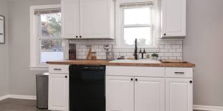 3 bedroom 3 bathroom Single Family Home Gallery 27