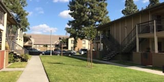 Greenbriar Woods Apartments Gallery 8