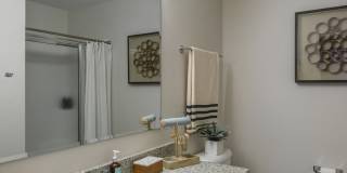 Student Housing - Latitude Gallery 28