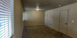NW 3x2 townhome with primary bedroom on the main level Gallery 21