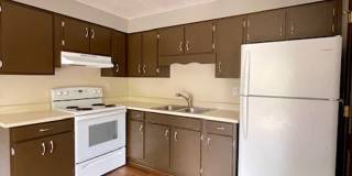 CONVENIENT 2 Bedroom, Move-In Ready! Gallery 1