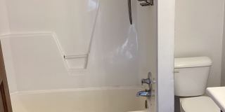 102 Hunt Ave Gallery 15