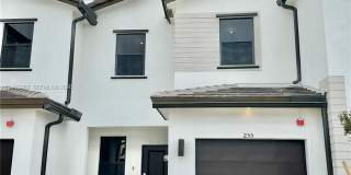 255 SW 159th Pl Gallery 1