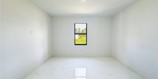 721 Bering Avenue S Gallery 17