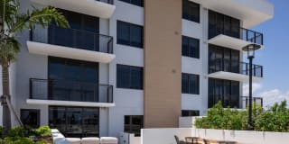 Strata Wynwood Gallery 15