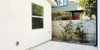 247 1/2 S CATALINA Ave Gallery 24