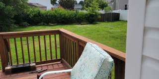 Spacious 4 Bedroom in Stonegate Gallery 7