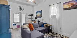 2001 Angora Drive Gallery 24