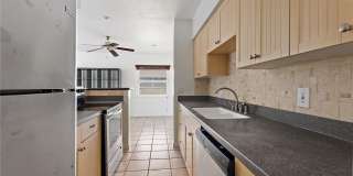 Stunning Marina View Condo in Prime St. Pete Location Gallery 12