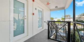 7315 Byron Ave Gallery 10