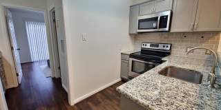 Loft Style Condo Home in West Campus Gallery 7