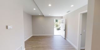 3BD/1BA on 63rd! Gallery 4