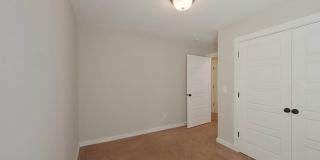 44 Maple Leaf Drive Gallery 21