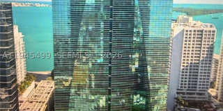 1395 Brickell Ave Gallery 1