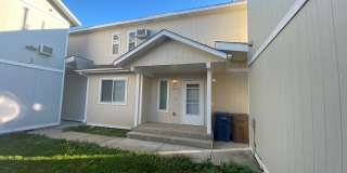 Don’t Miss This Spacious 4-Bedroom Northside Condo Gallery 1