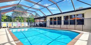 947 Washington St Gallery 1