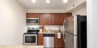 Move-in Ready Villas at Southern Ridge Apartment Gallery 1