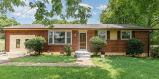 Lovely 3 Bedroom in Parkview Estates! Gallery 1