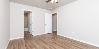2351 S Wall Street Gallery 10