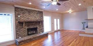 821 N Brett Street Gallery 9