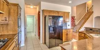 Stunning 3 bedroom, 3 bathroom Home in Desirable Jenks Neighborhood! Gallery 5