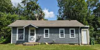FOR RENT- 348 Lamont-** PETS OK ** Gallery 1