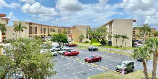 8897 Fontainebleau Blvd Gallery 23