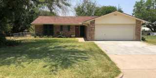 Hewitt Texas 3 Bedroom Gallery 1