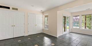 22 CRENSHAW Court Gallery 11