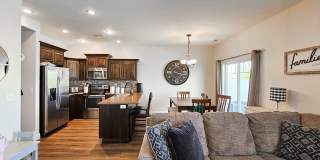 Summerfield Townhome Gallery 30