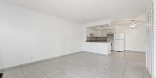 2671 Riverside Drive Gallery 4