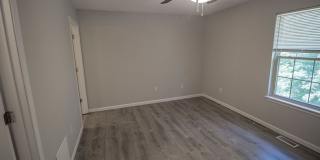 Large 4 bedroom Duplex Gallery 19