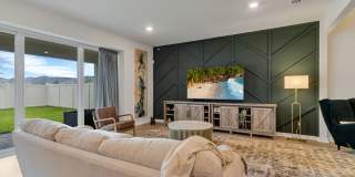 AVAILABLE 06/01 Welcome to your dream  home!  5bed/5bath Gallery 33